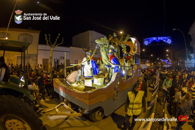 El Ayuntamiento de San José del Valle informa sobre la Cabalgata de Reyes Magos 2018: