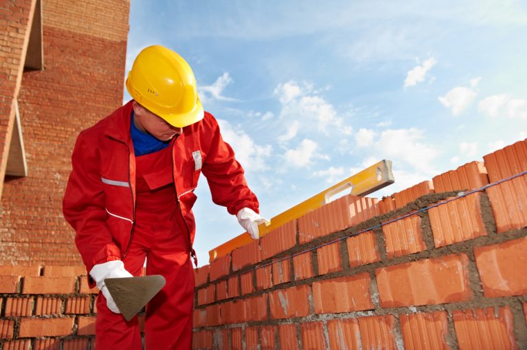 Selección de 2 oficial Albañil y 8 Peones de la construcción para la ejecución del “Plan de Cooperación local 2018”